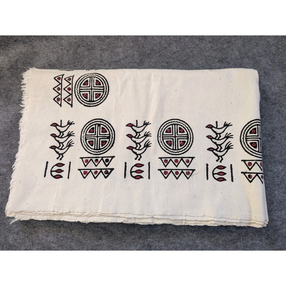 Rectangle Tablecloths 58x 94 Tradition Ethnic Patterns Birds & Geometric White